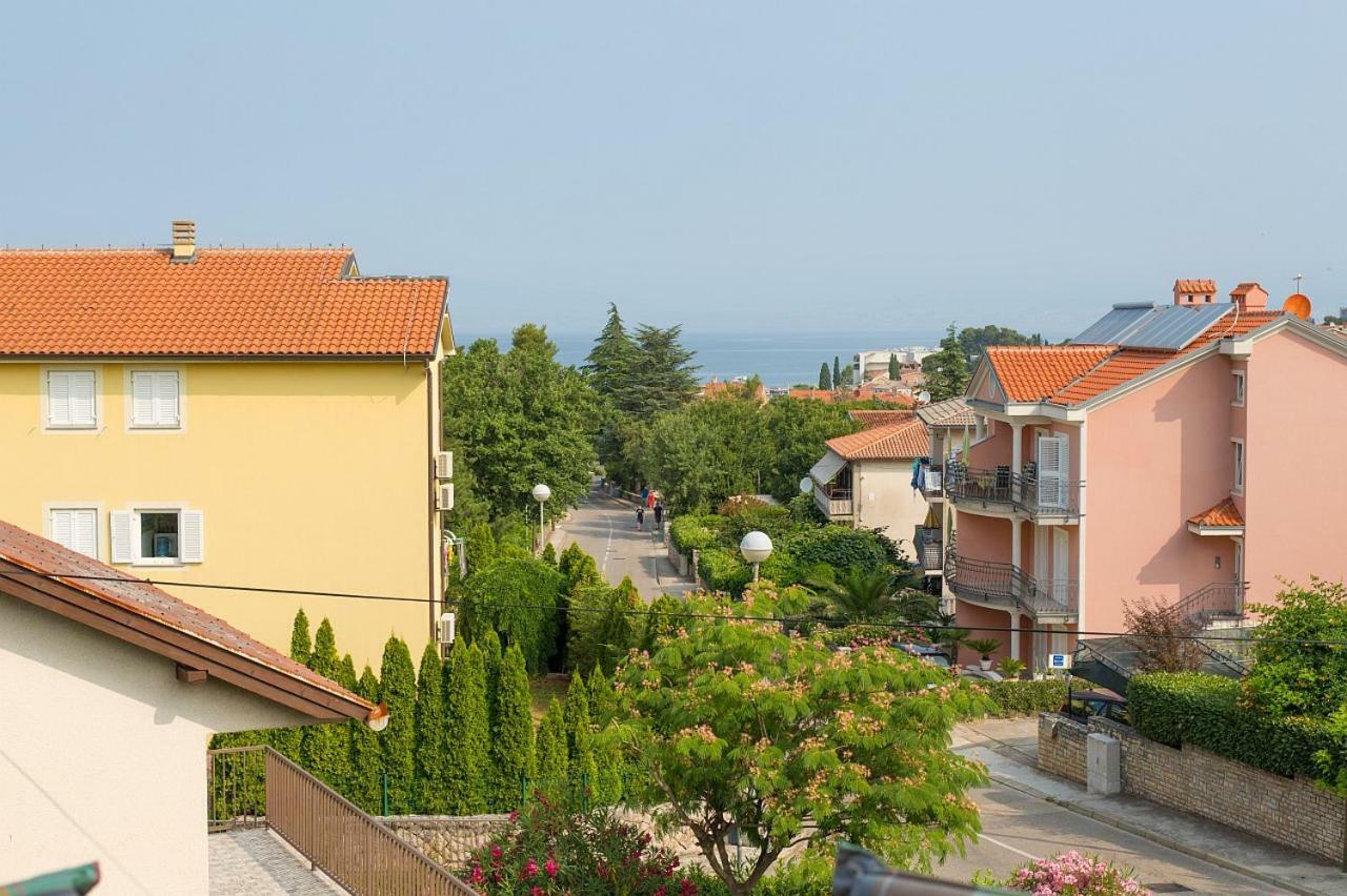 Apartman Adria Malinska Exterior foto